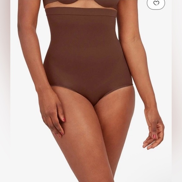 Spanx higher power brief in cocas size c - Picture 1 of 4